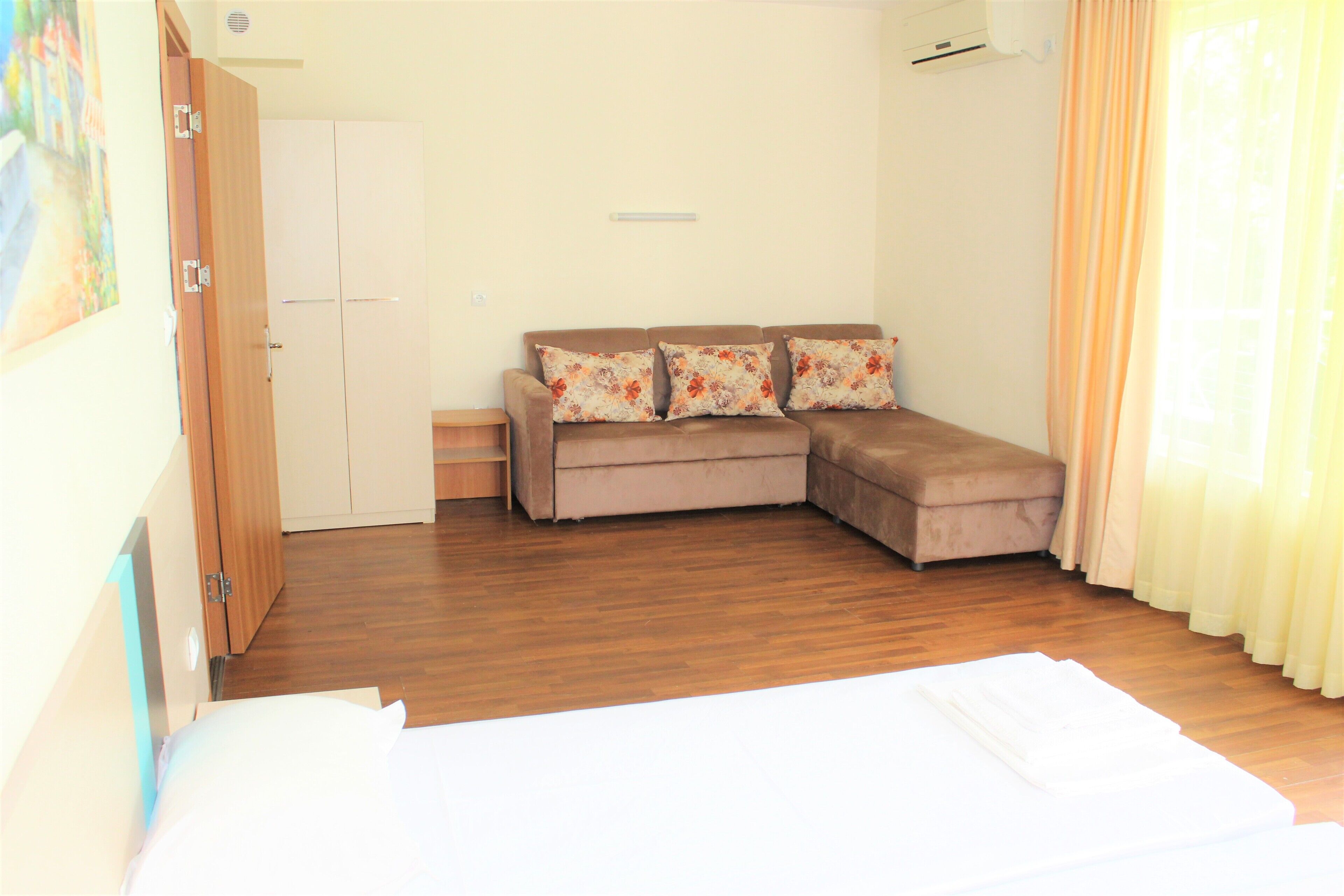 Solei Apartments