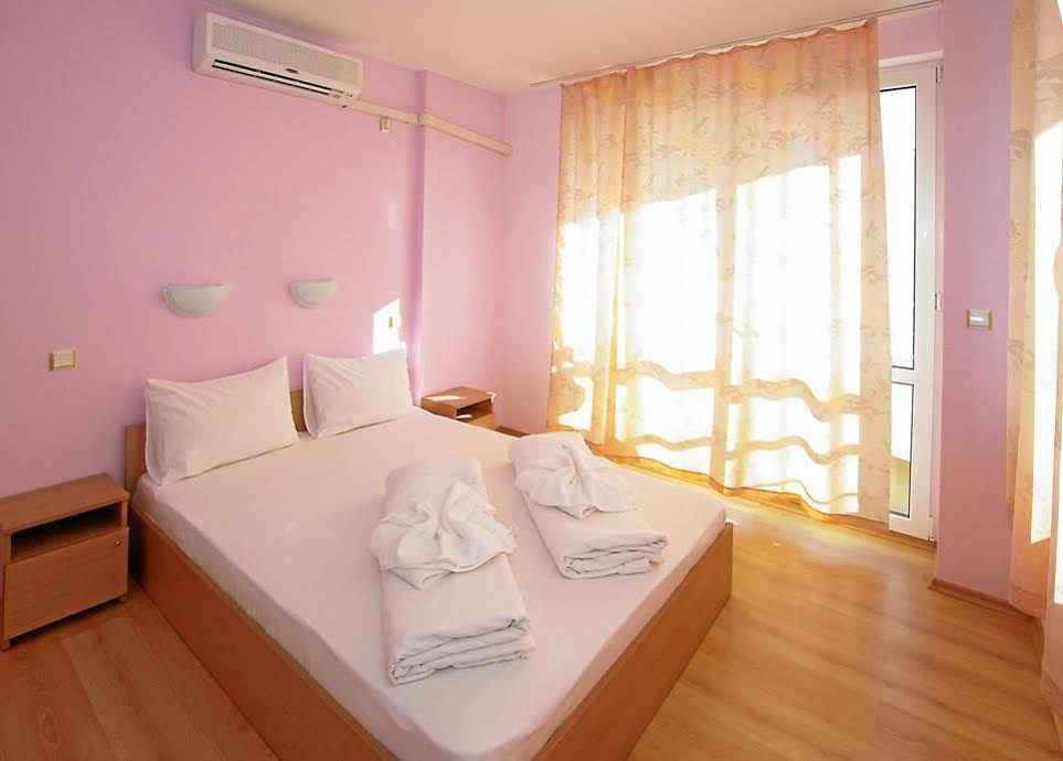 Sunshine Family Hotel