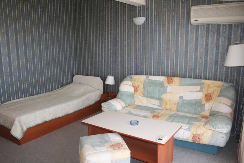 Mirana Family Hotel