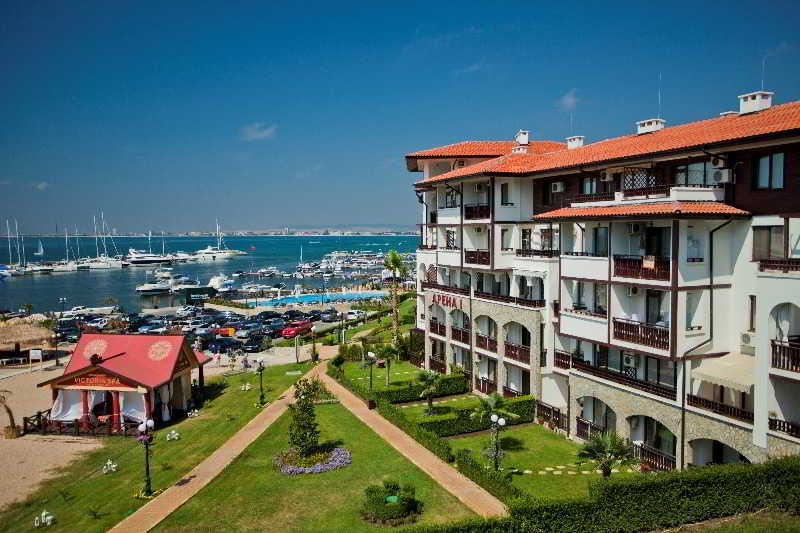 Arena - Dinevi Resort