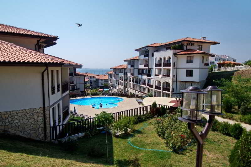 Arena - Dinevi Resort