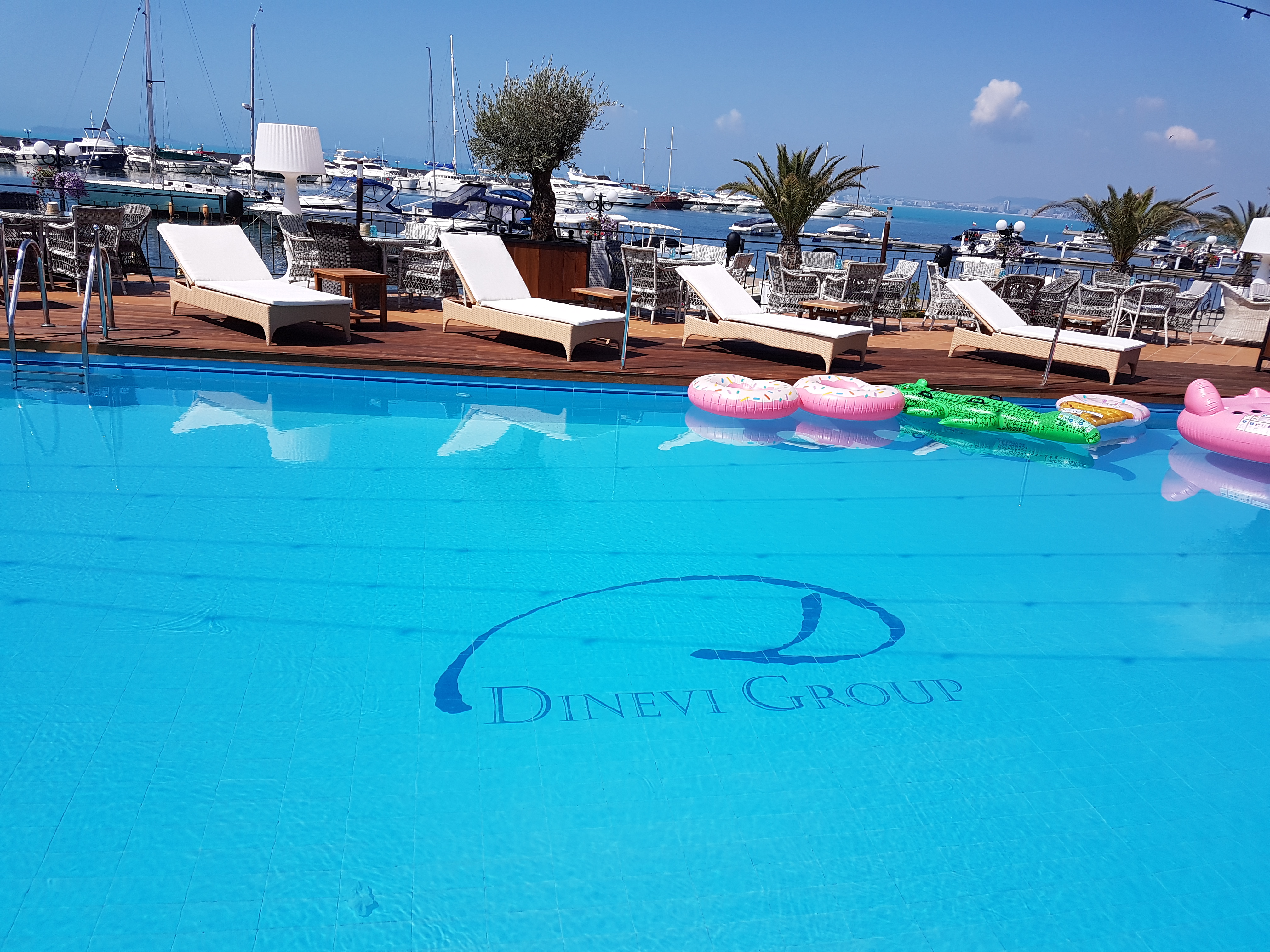 Hotel Palace Marina Dinevi