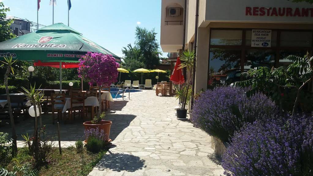 Hotel Yuzhni Noshti