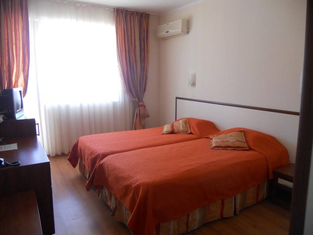 Hotel Yuzhni Noshti