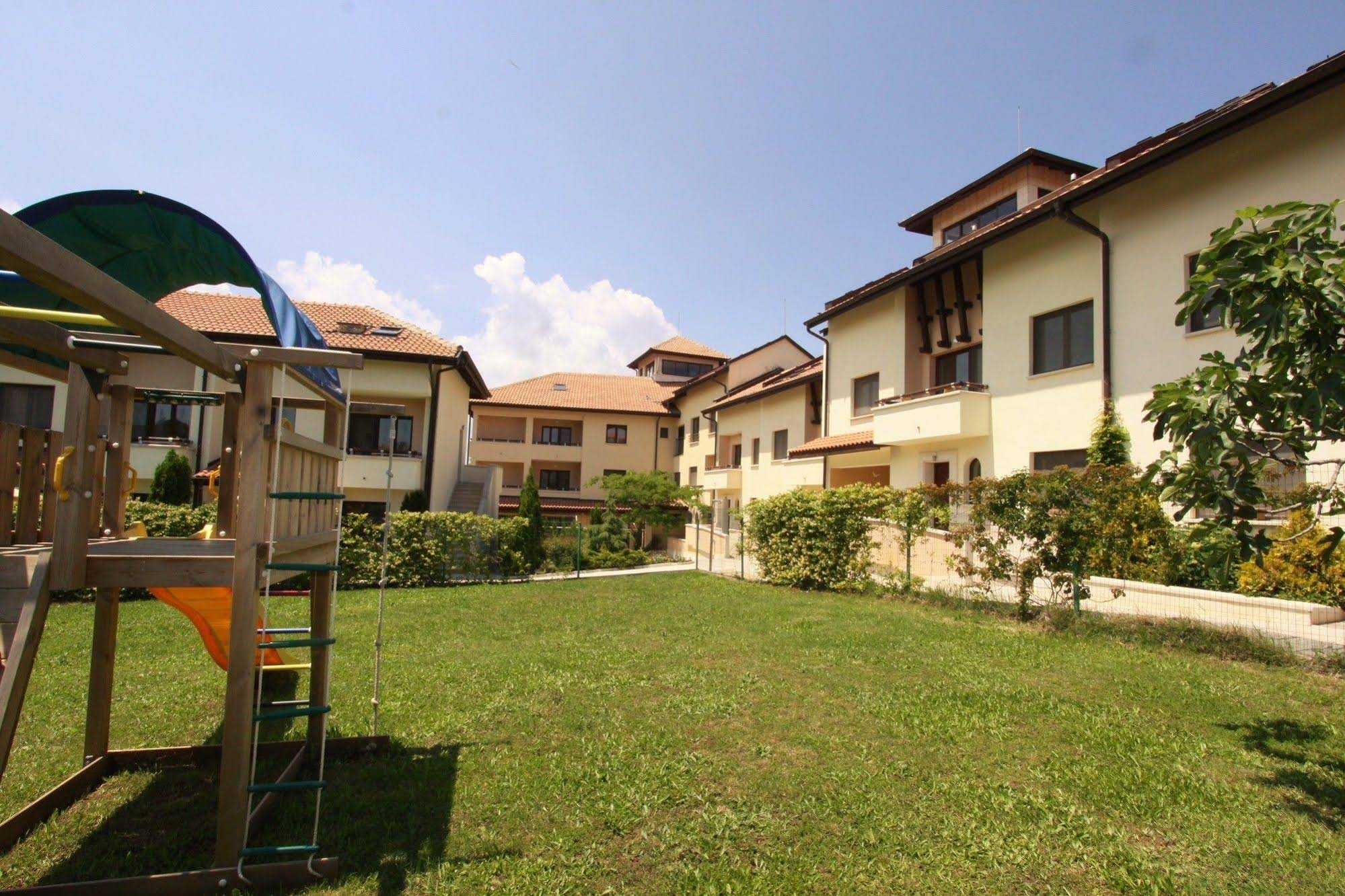 Asti Arthotel