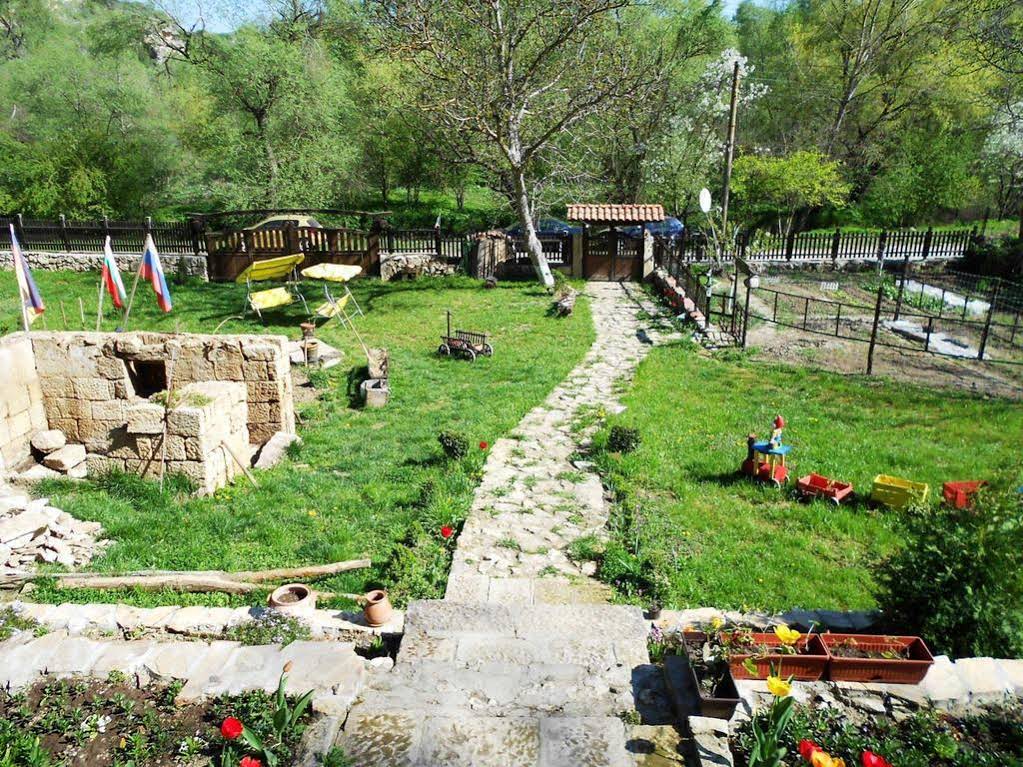 Milkovata Guest House