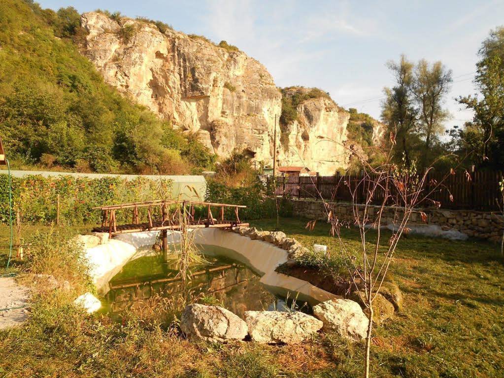 Milkovata Guest House