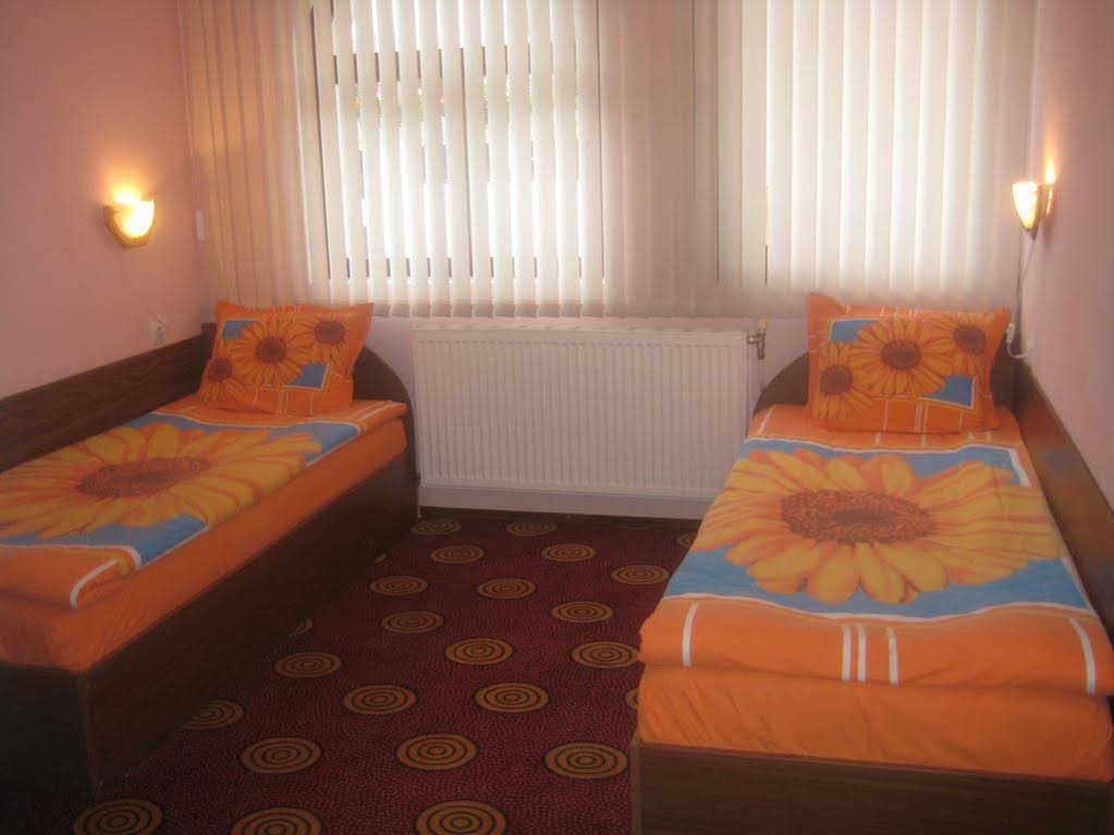 Aseva House Family Hotel