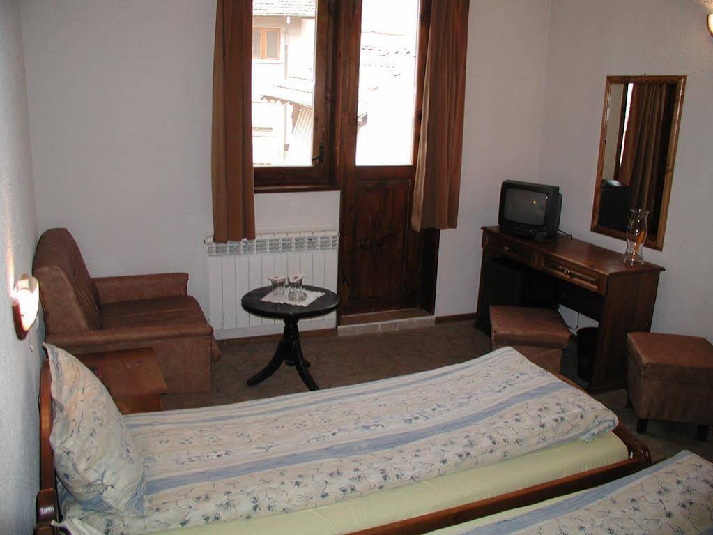 Durchova Kashta Family Hotel