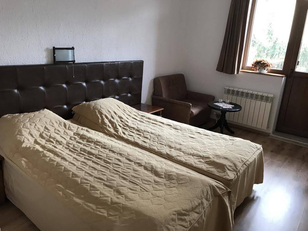 Durchova Kashta Family Hotel
