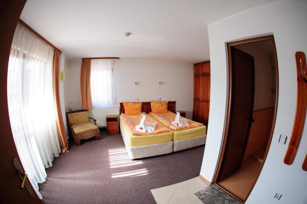 Family Hotel Nadejda