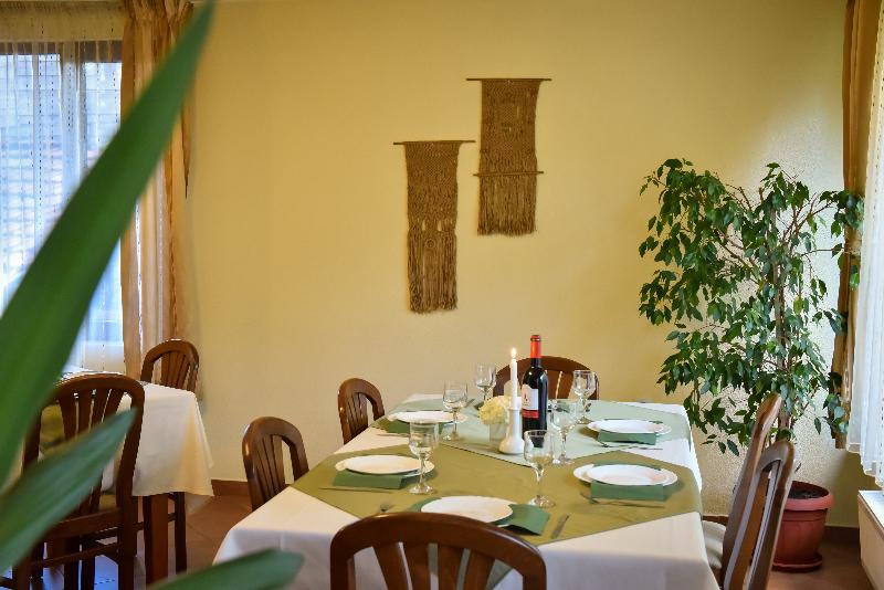 Lina Guest house
