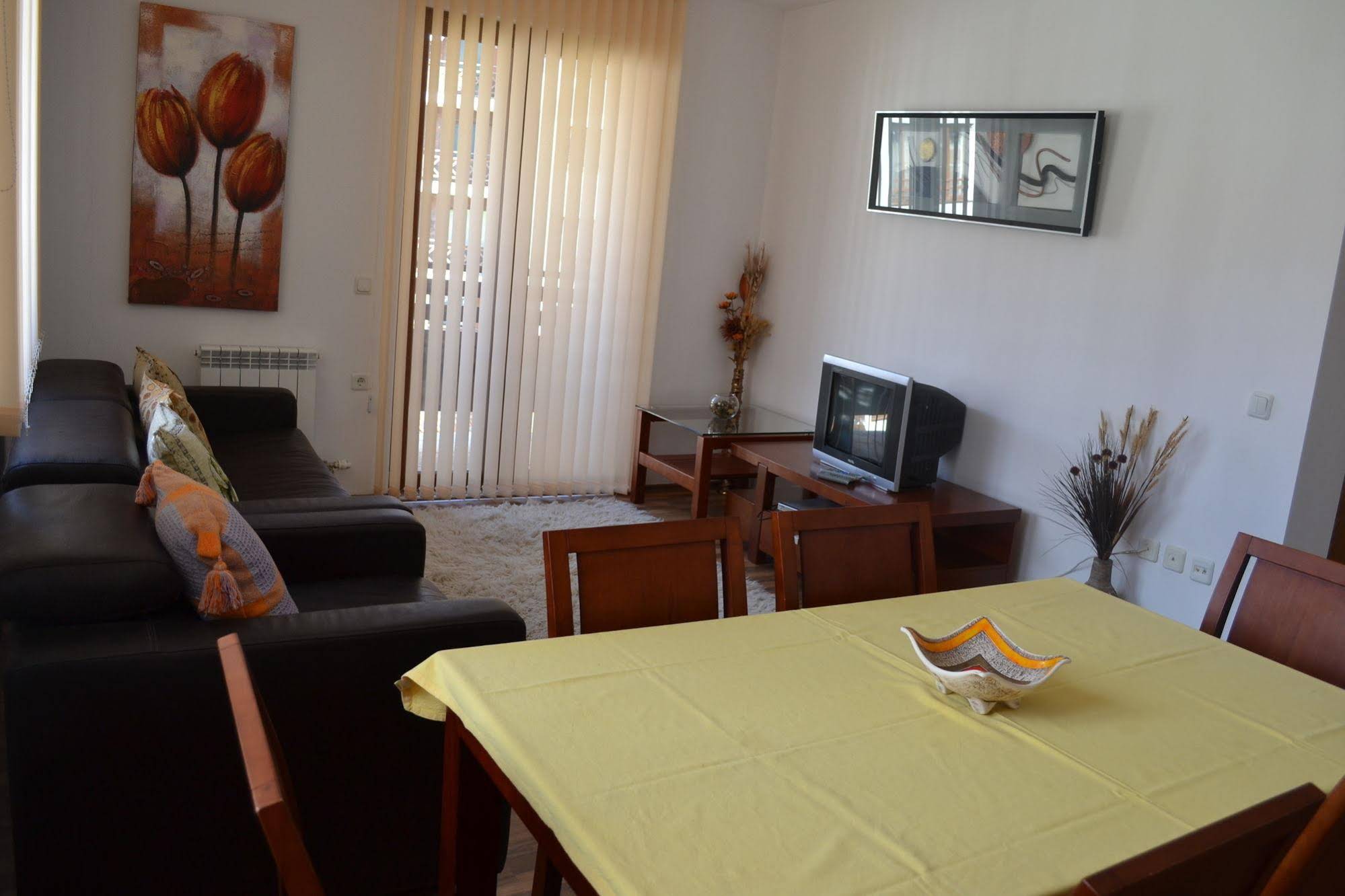 Pirin Heights Aparthotel