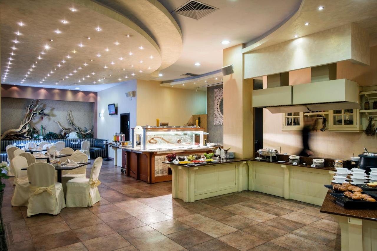 Premier Luxury Mountain Resort