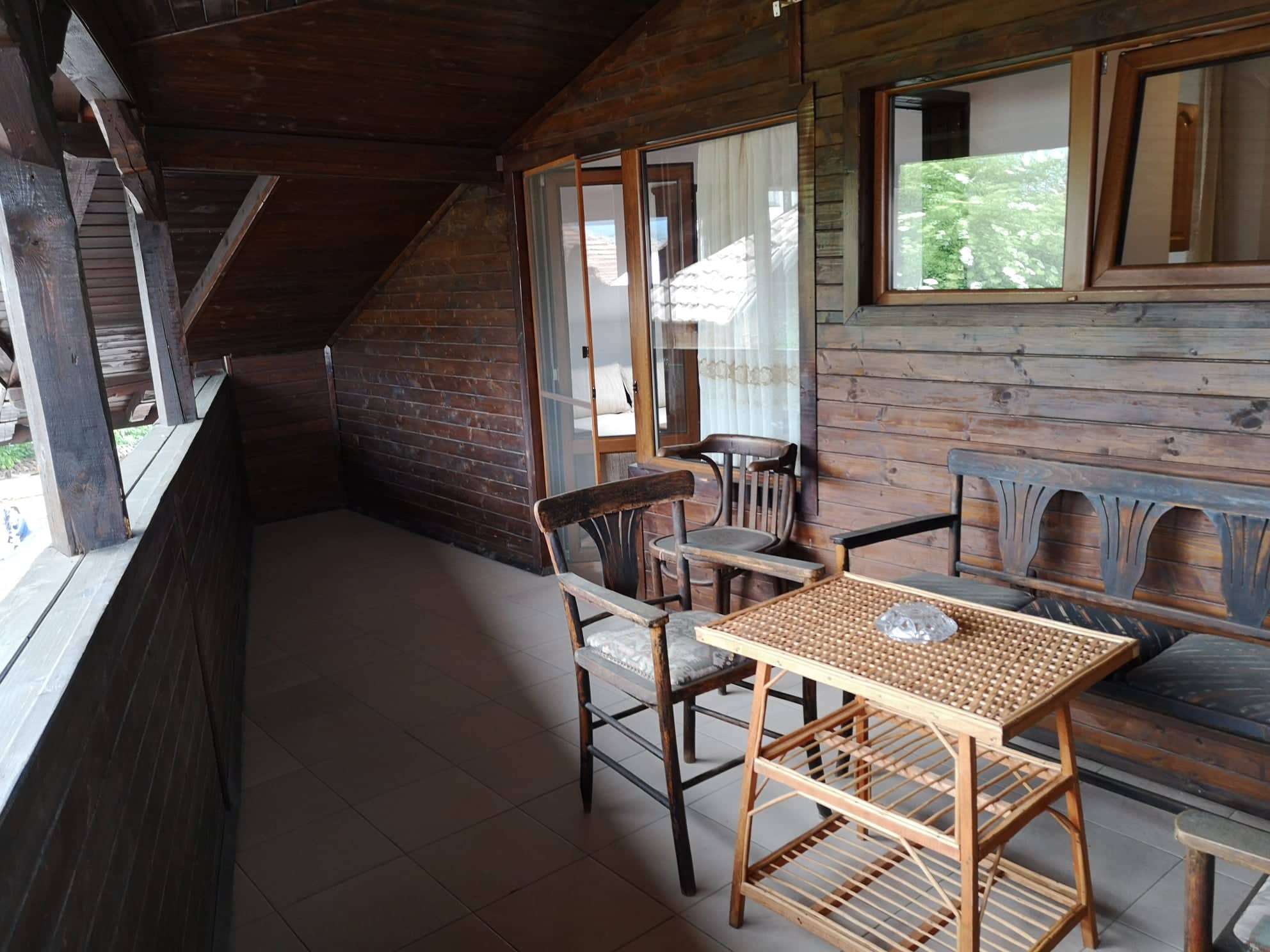 Todeva House