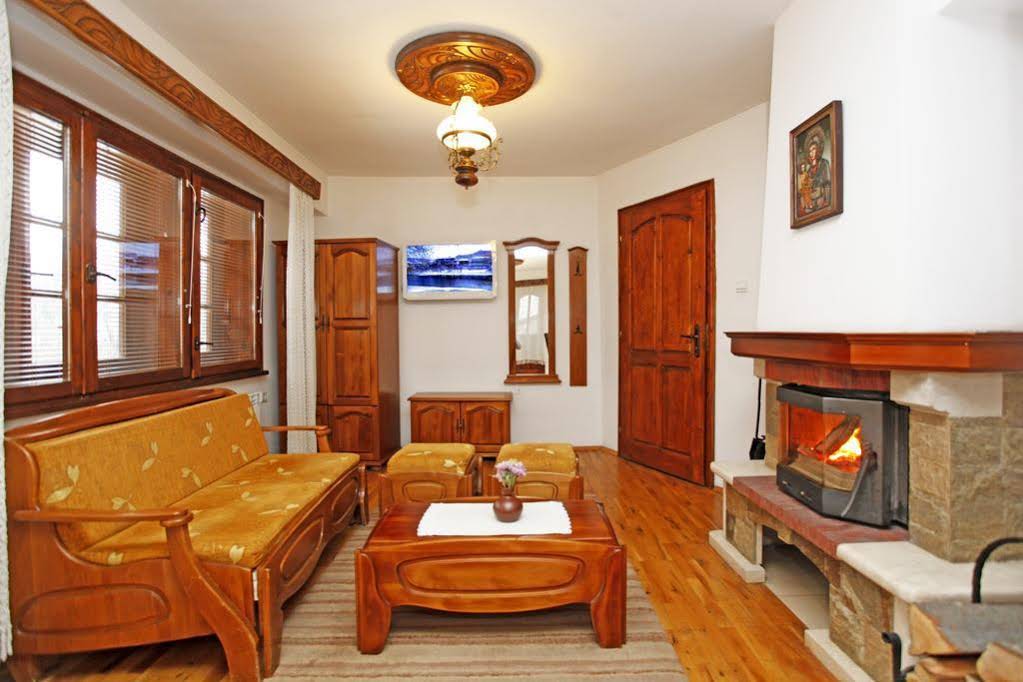 Family Hotel Varosha 2003 Lovech