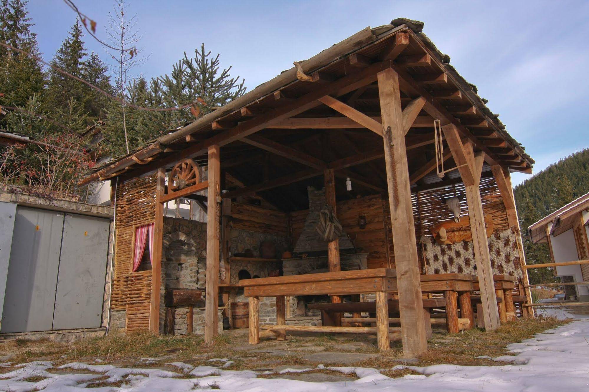 Holiday Village Kochorite