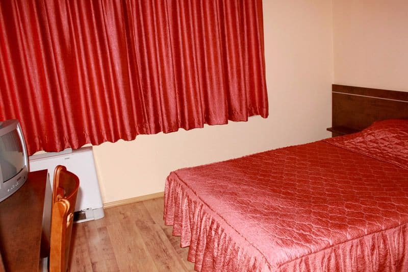 Hotel Alafrangite
