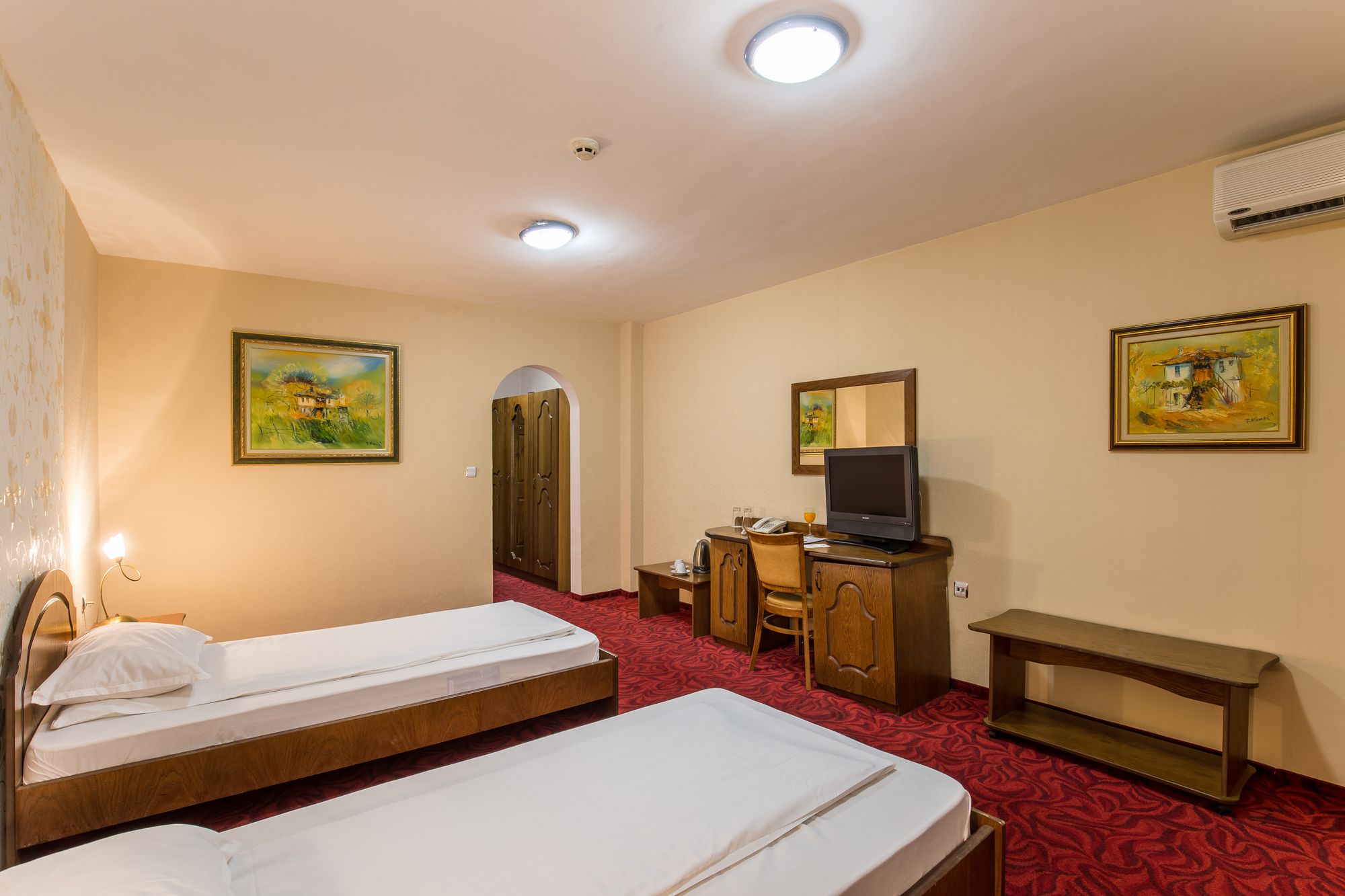 Hotel Blvd 7
