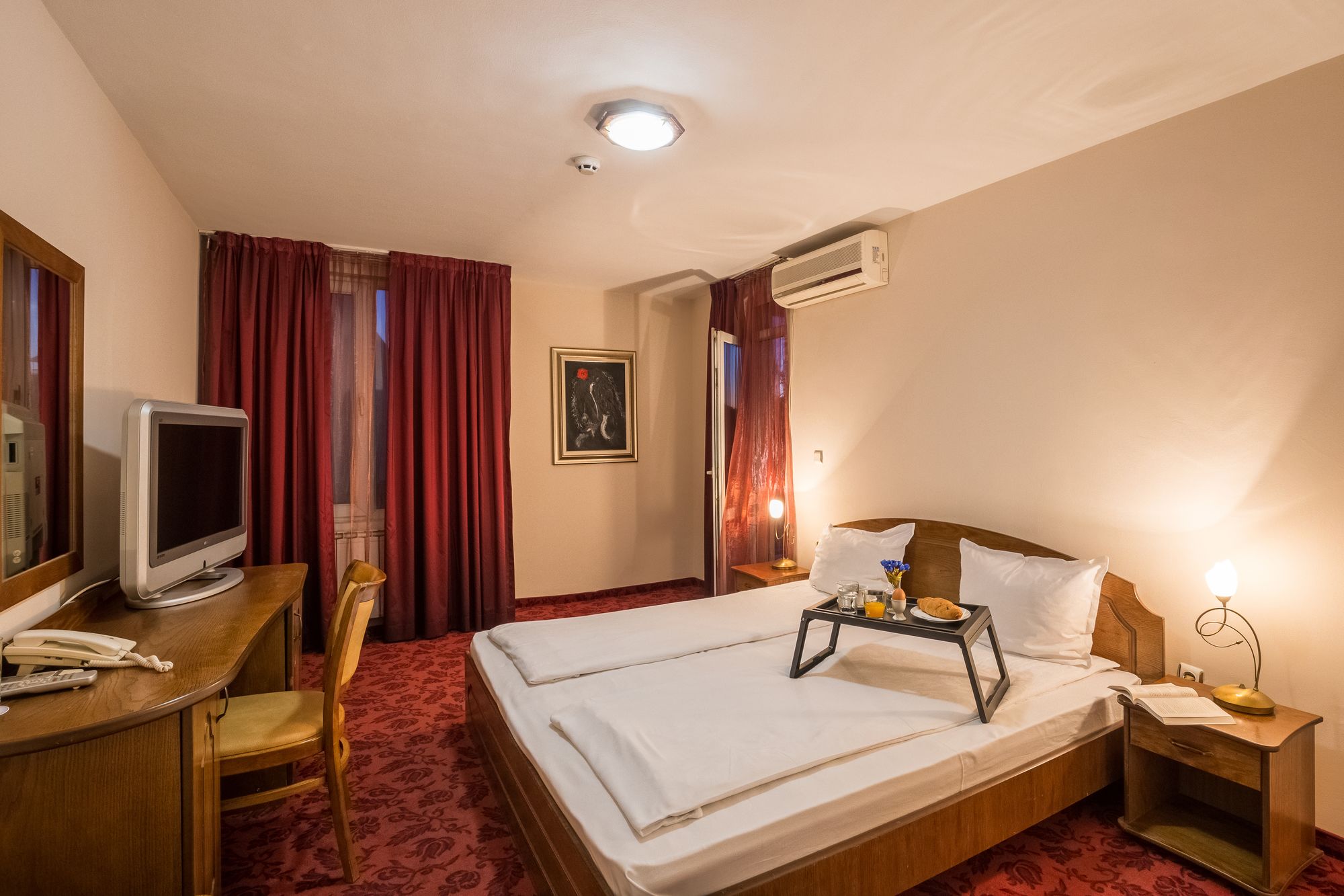 Hotel Blvd 7