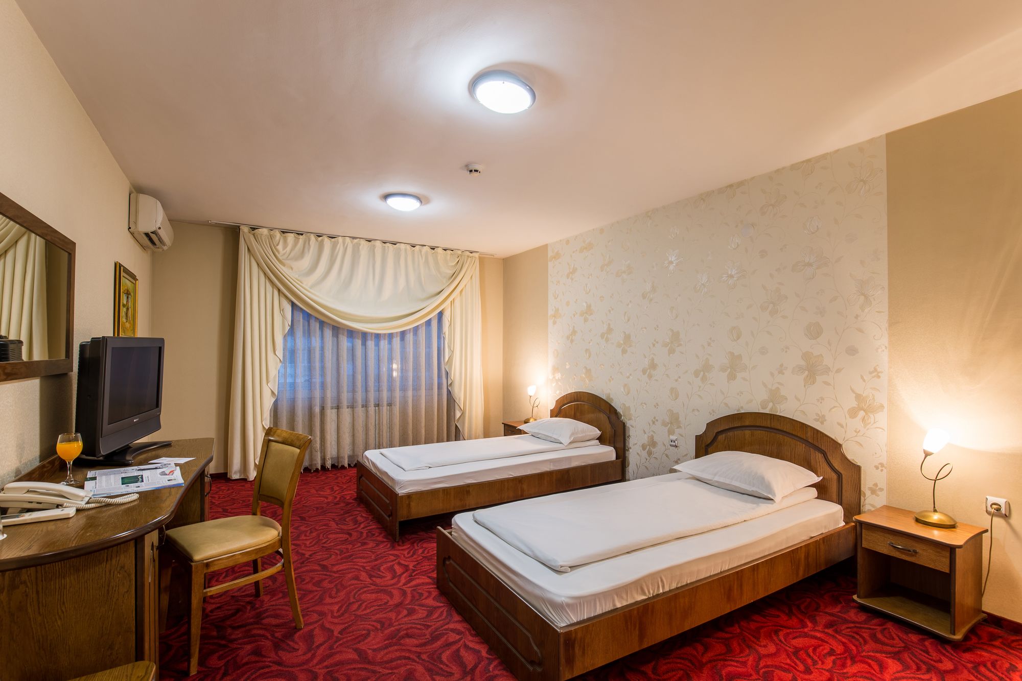Hotel Blvd 7