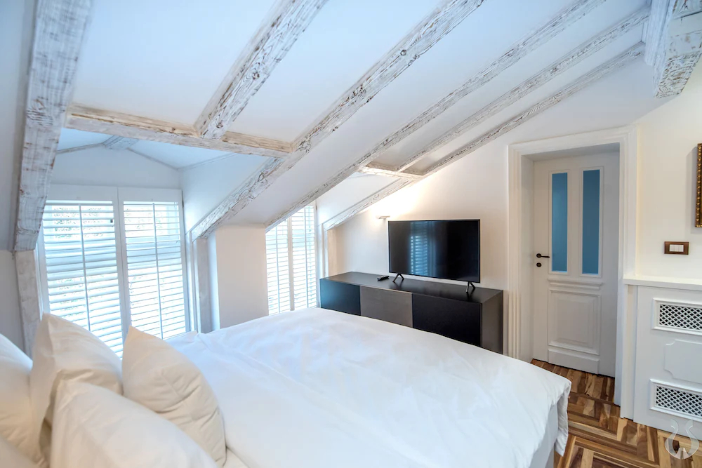 Orpheus Apartments