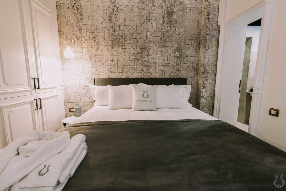 Orpheus Apartments