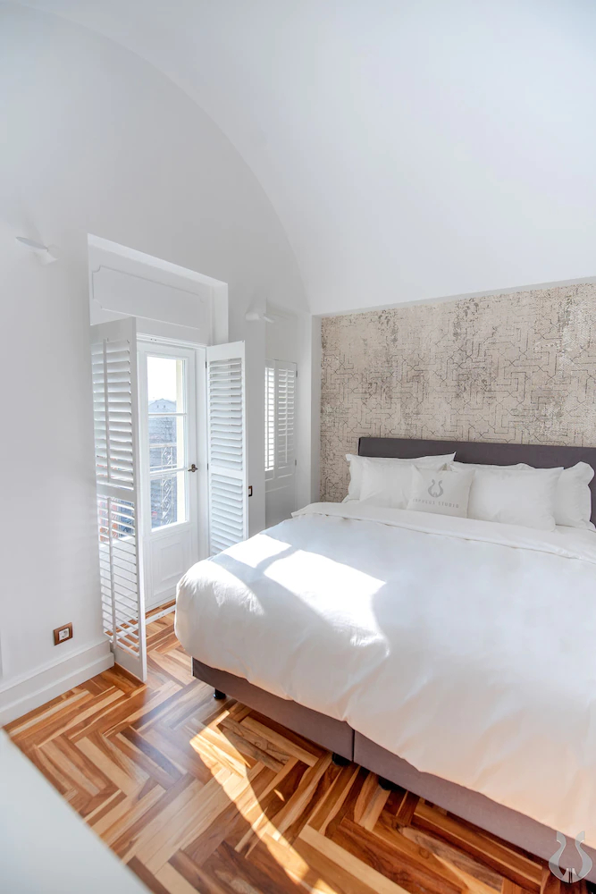 Orpheus Apartments