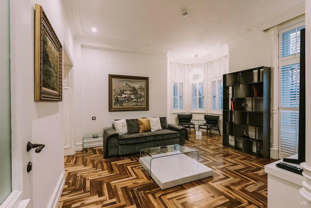 Orpheus Apartments