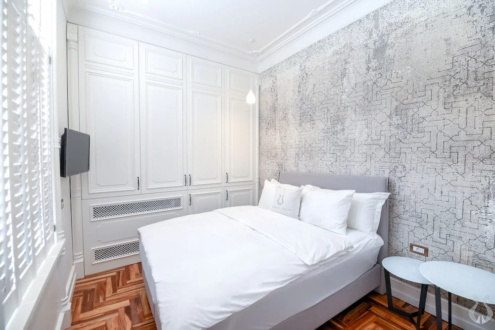 Orpheus Apartments