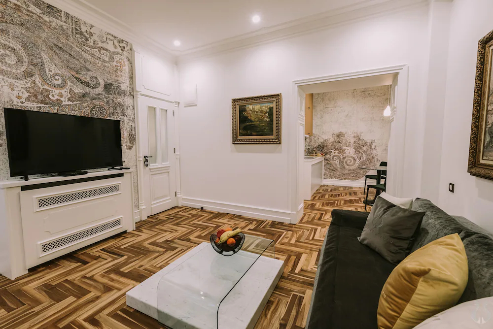 Orpheus Apartments