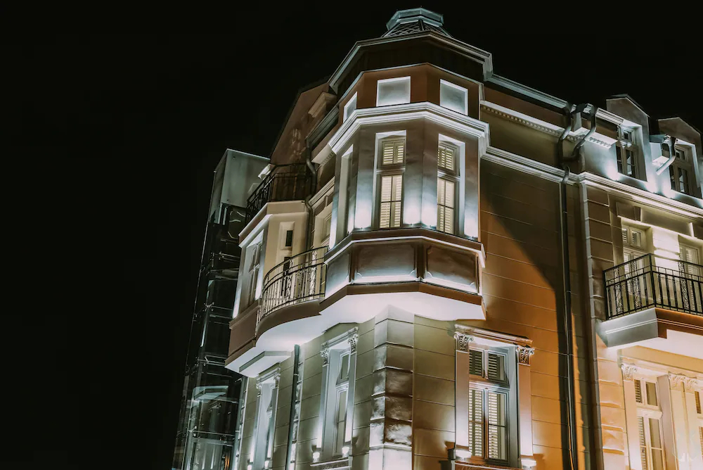 Orpheus Apartments