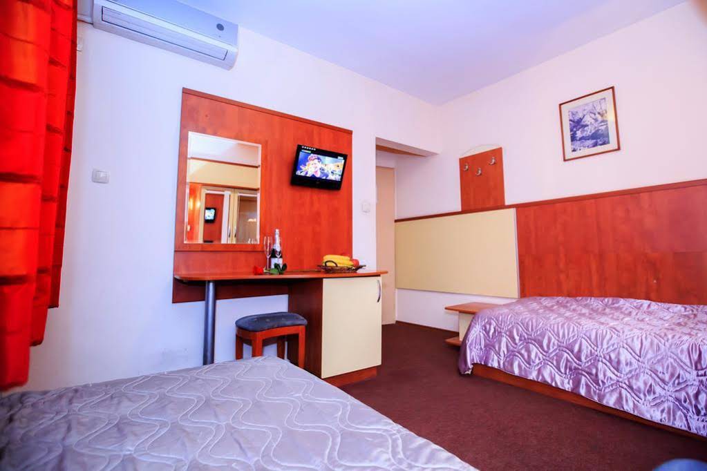 Desudava Hotel