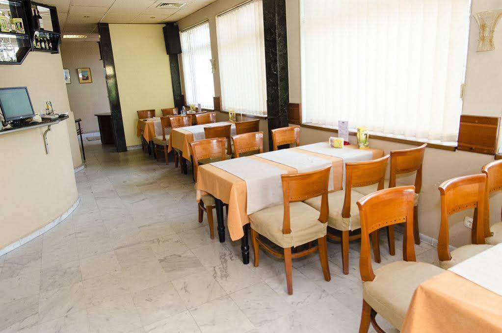 Desudava Hotel