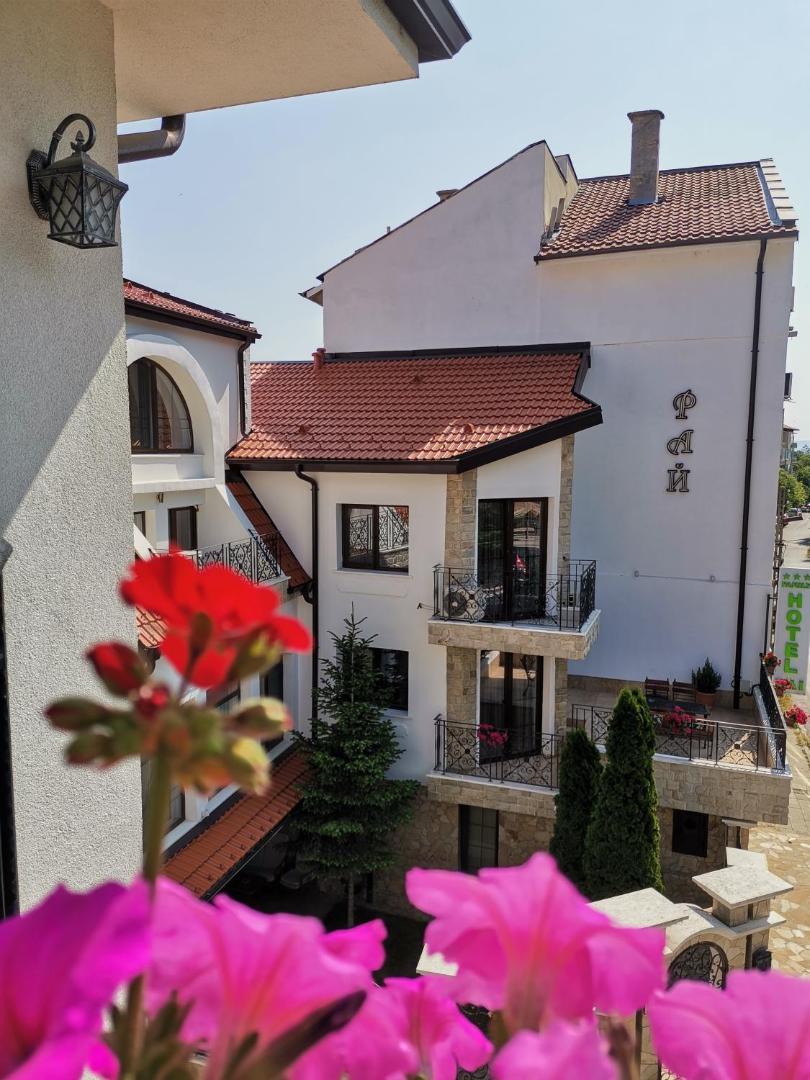 Hotel Rai Shumen