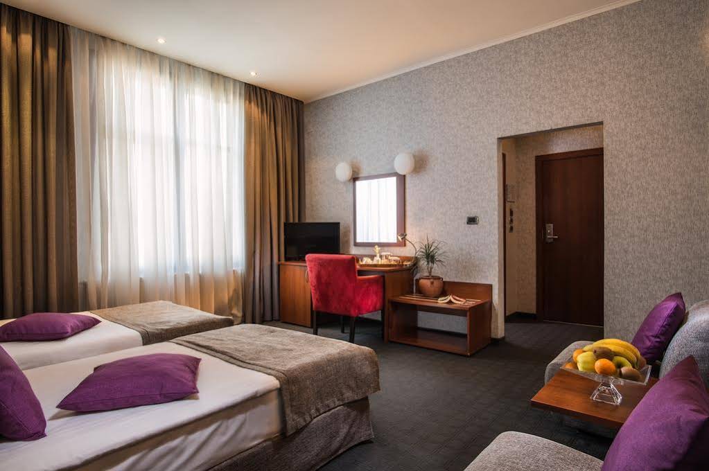 Forum Hotel - Restaurant