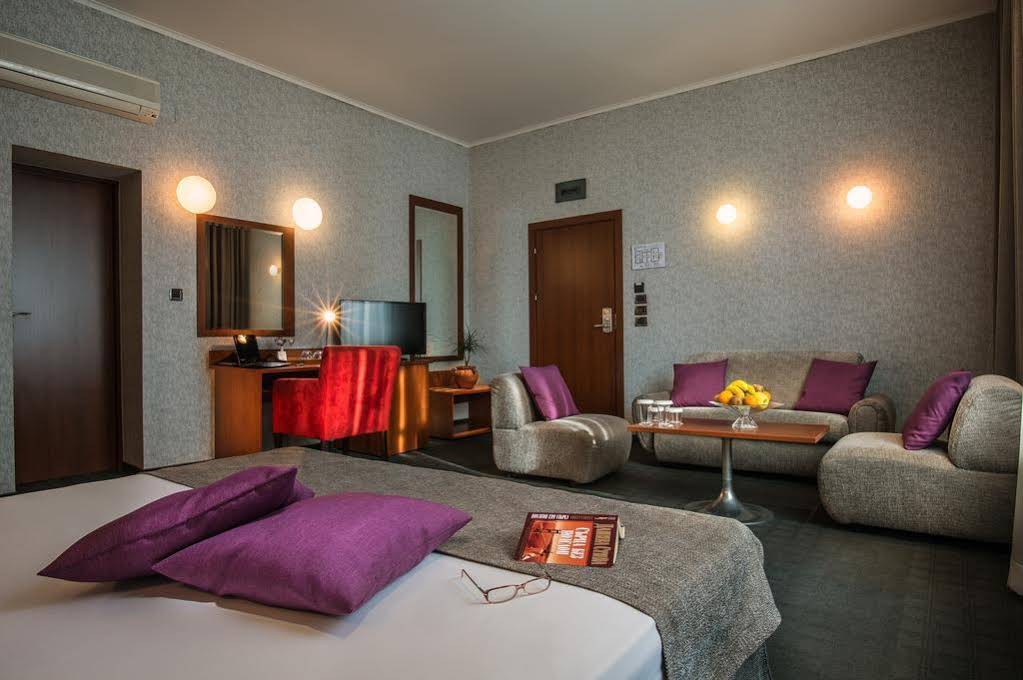 Forum Hotel - Restaurant