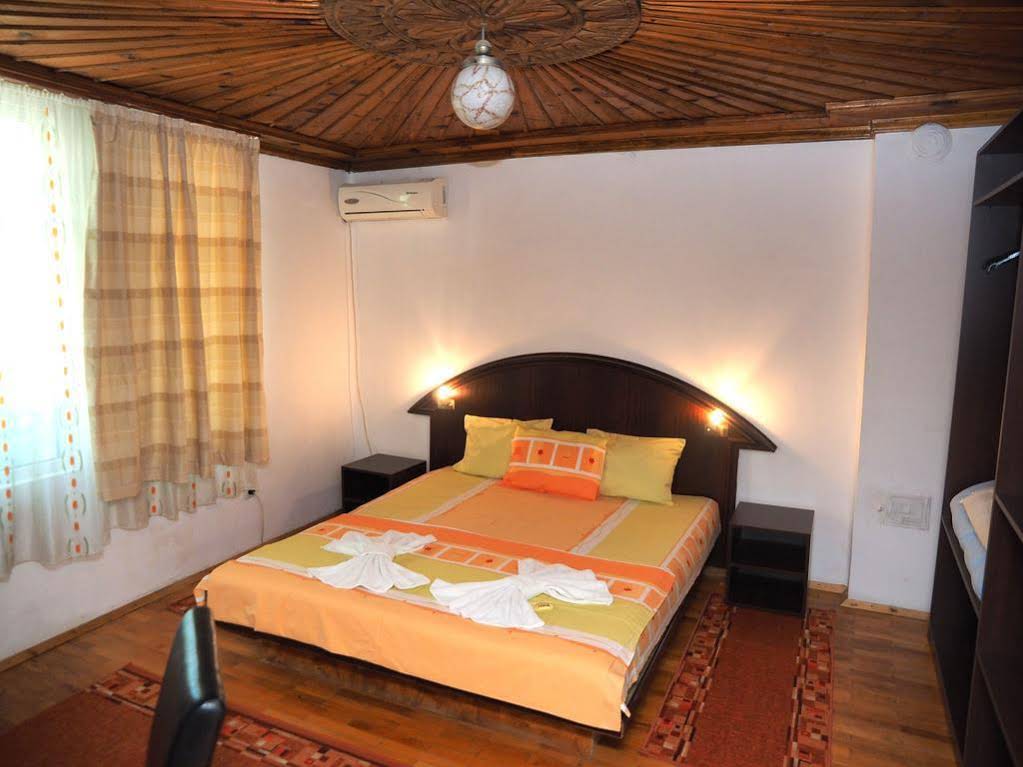 Family Hotel Tangra