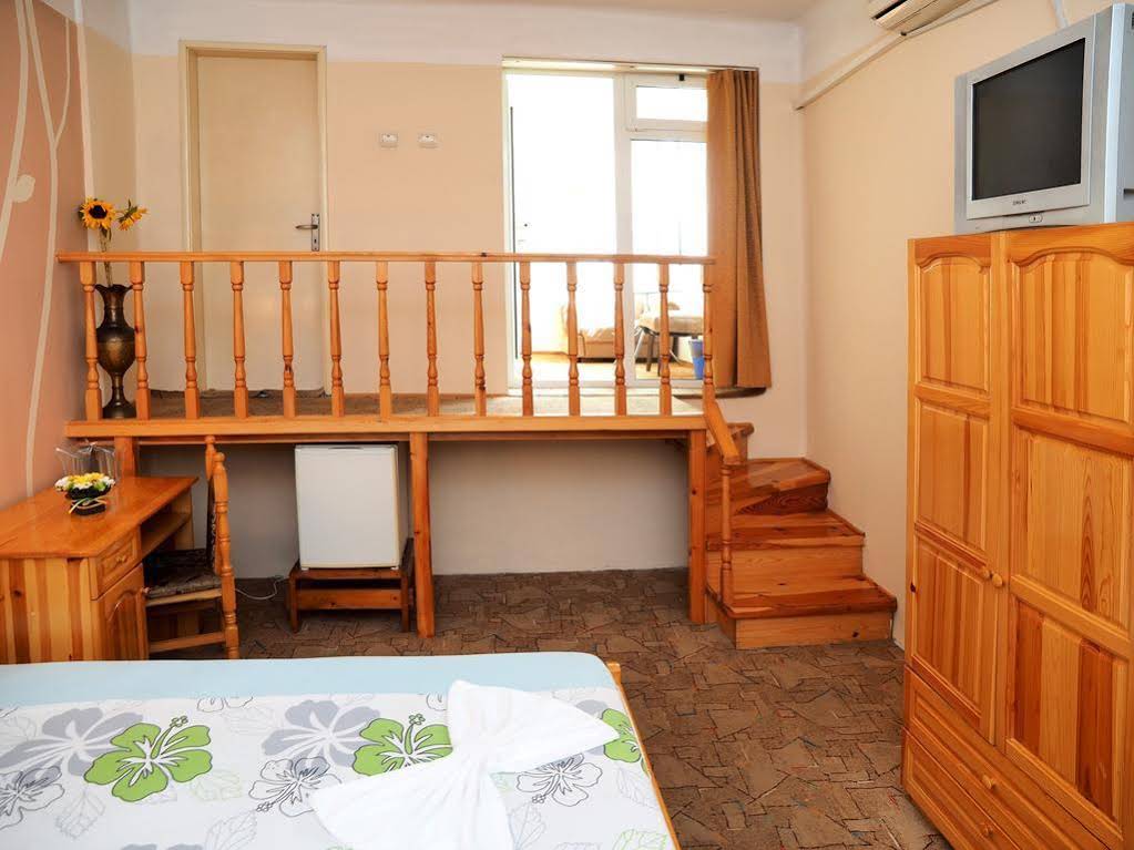 Family Hotel Tangra