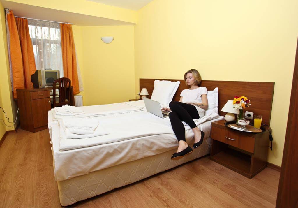 K2 Hotel