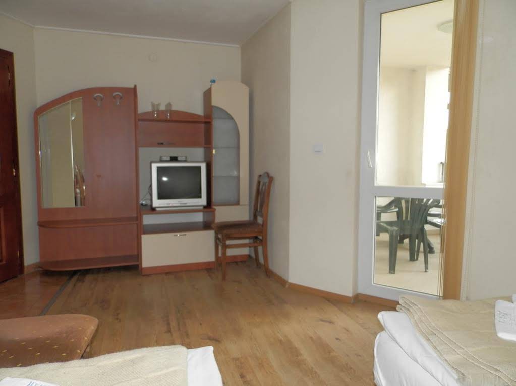Family Hotel Daisy