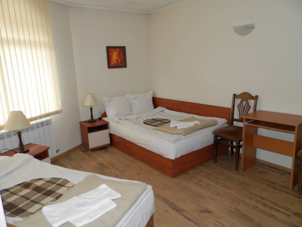 Family Hotel Daisy