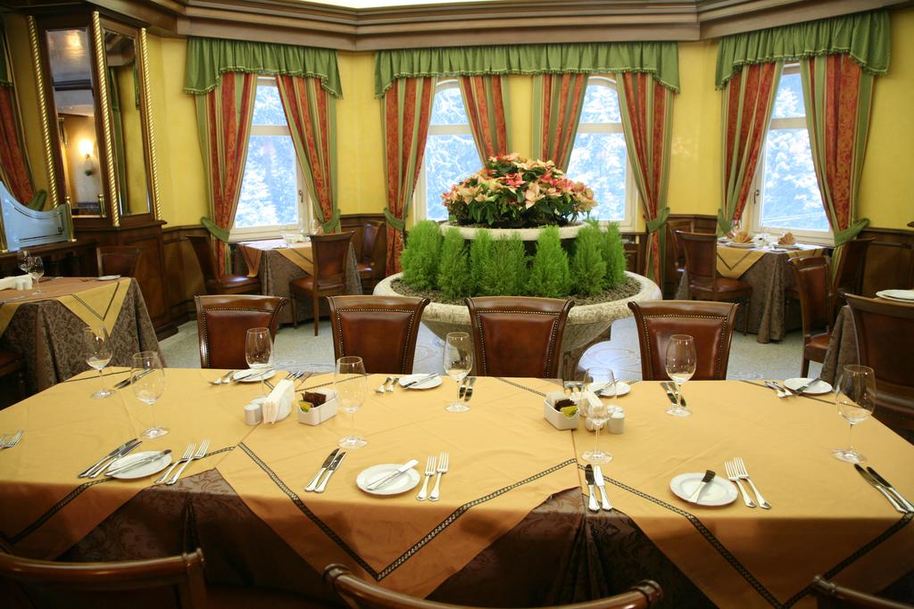 Festa Winter Palace