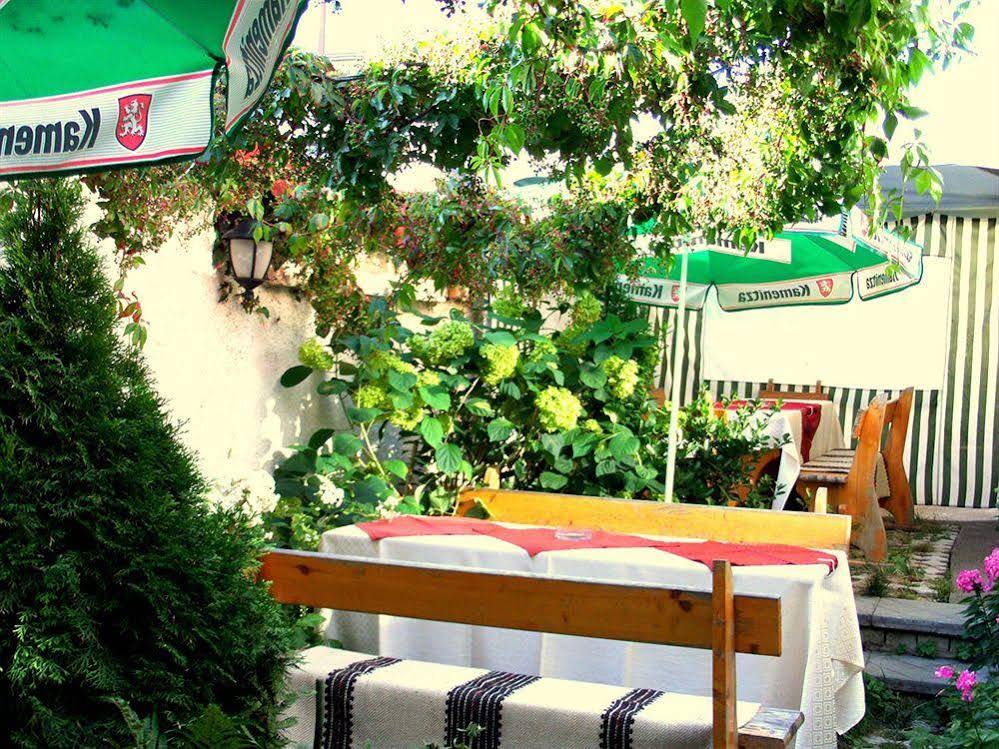Guest House Zodiac
