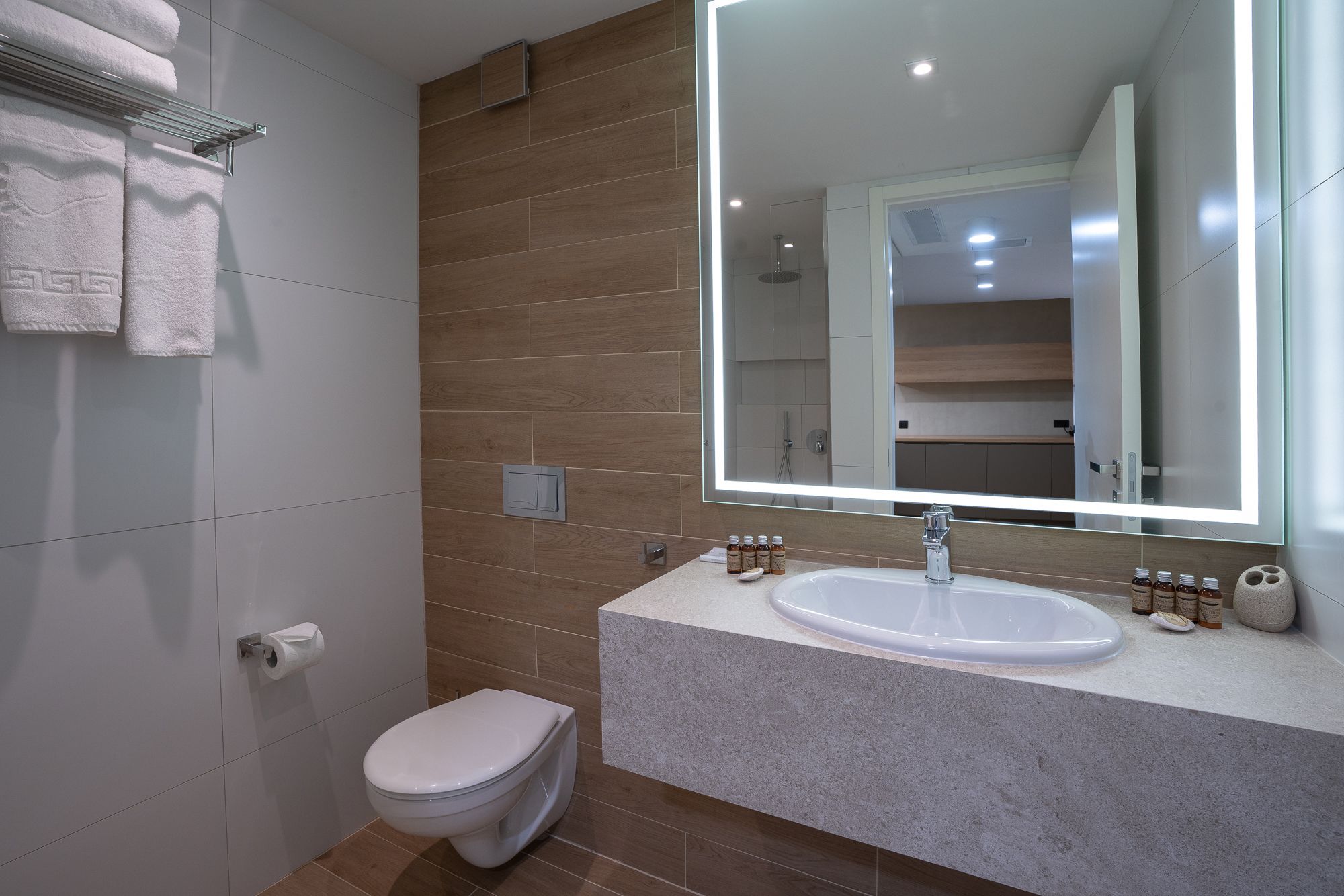 Adella Boutique Apartments