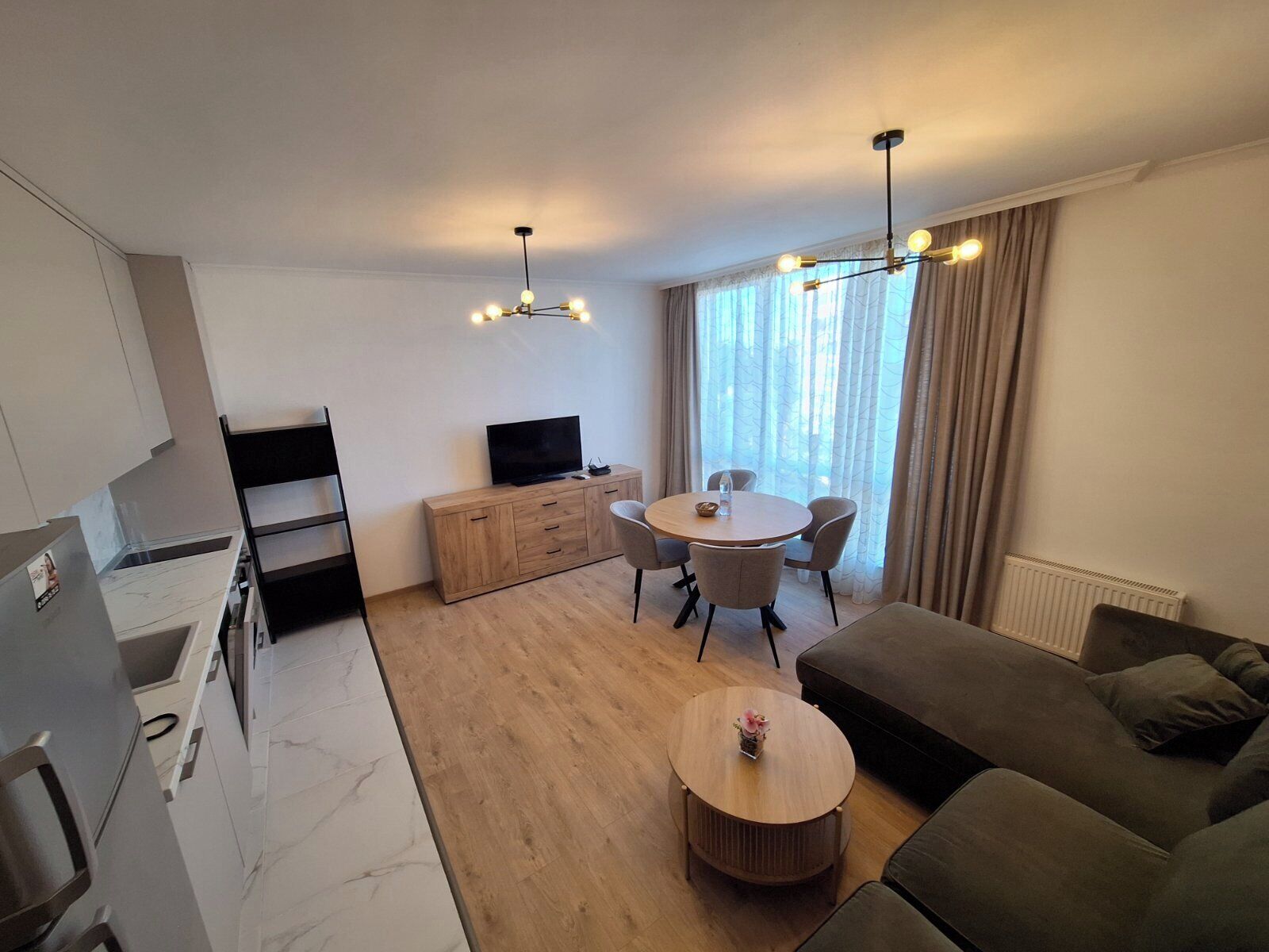 Apartments Mladost 1A