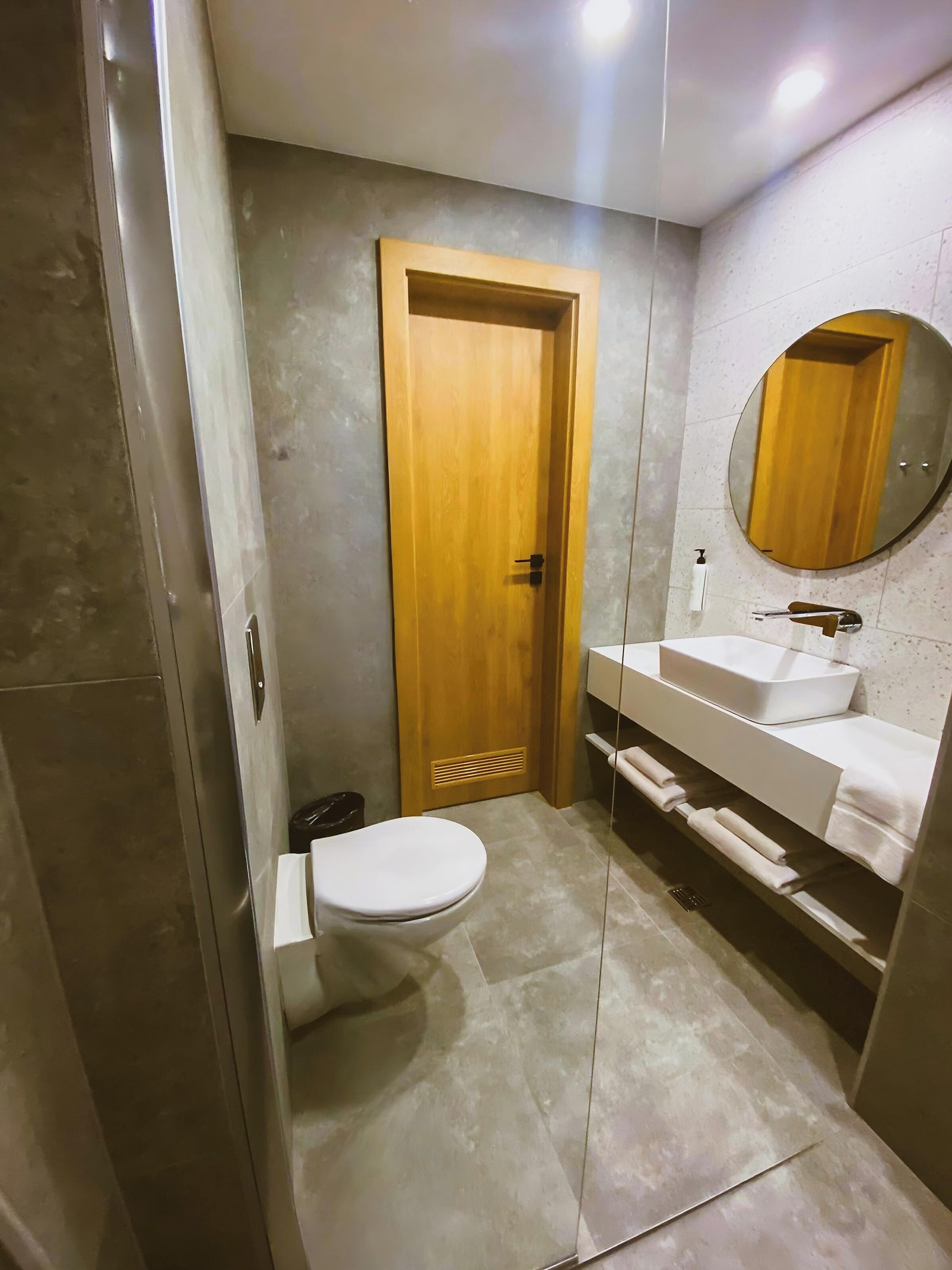 B1 Downtown Hotel