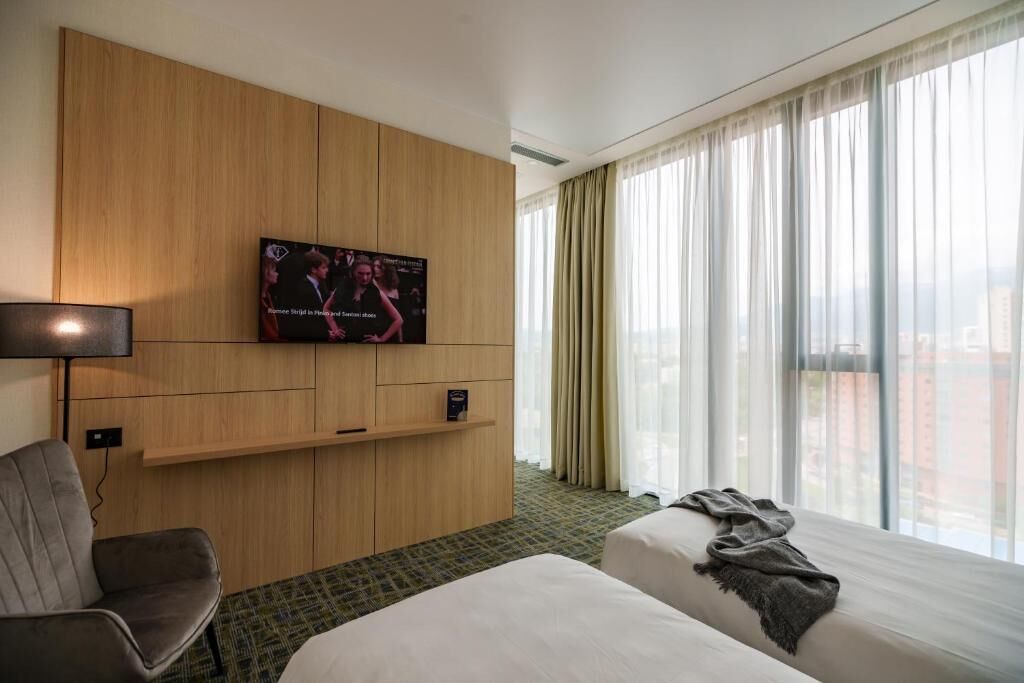 B1 City Hotel