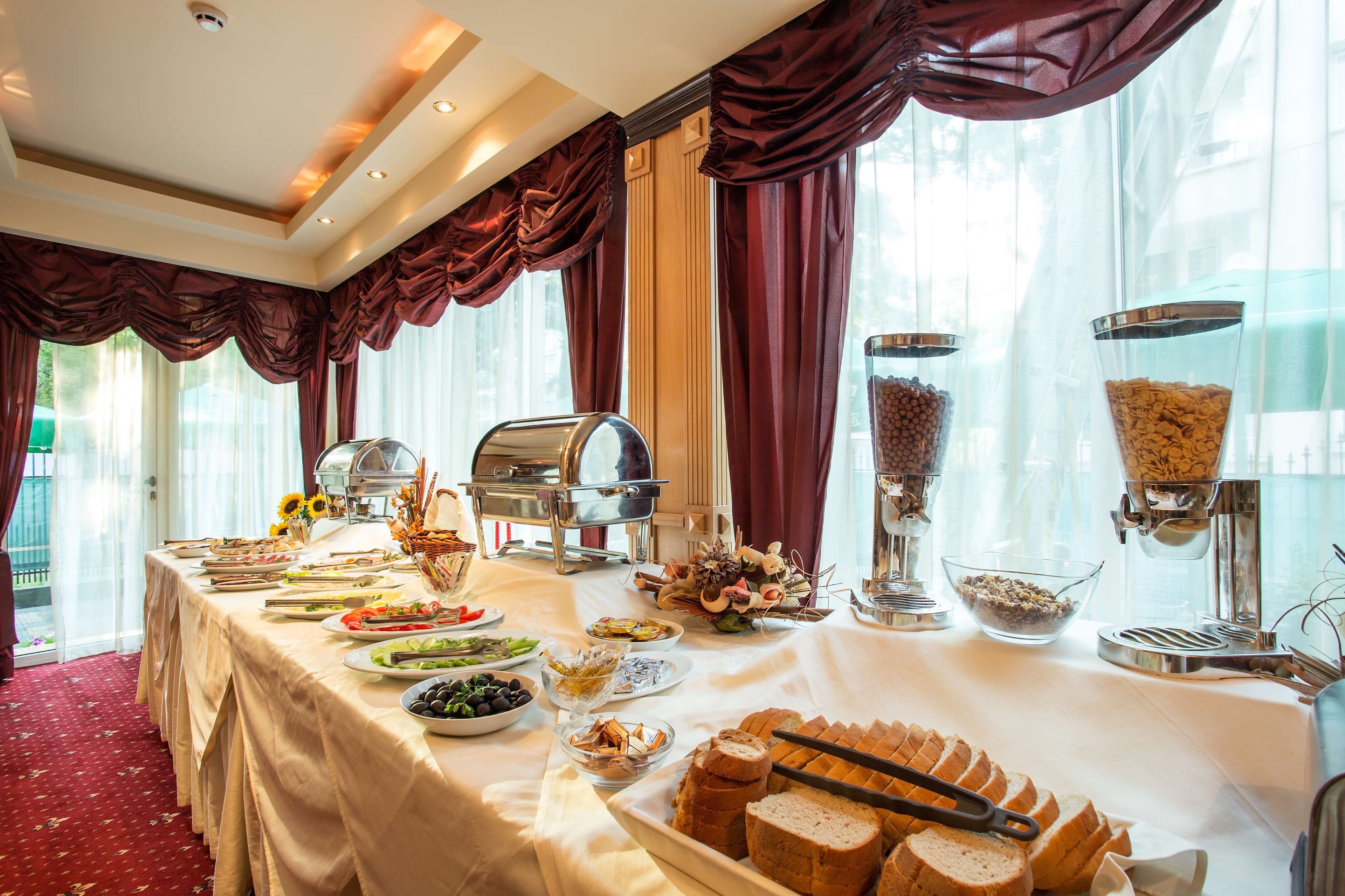 Best Western Lozenetz Hotel