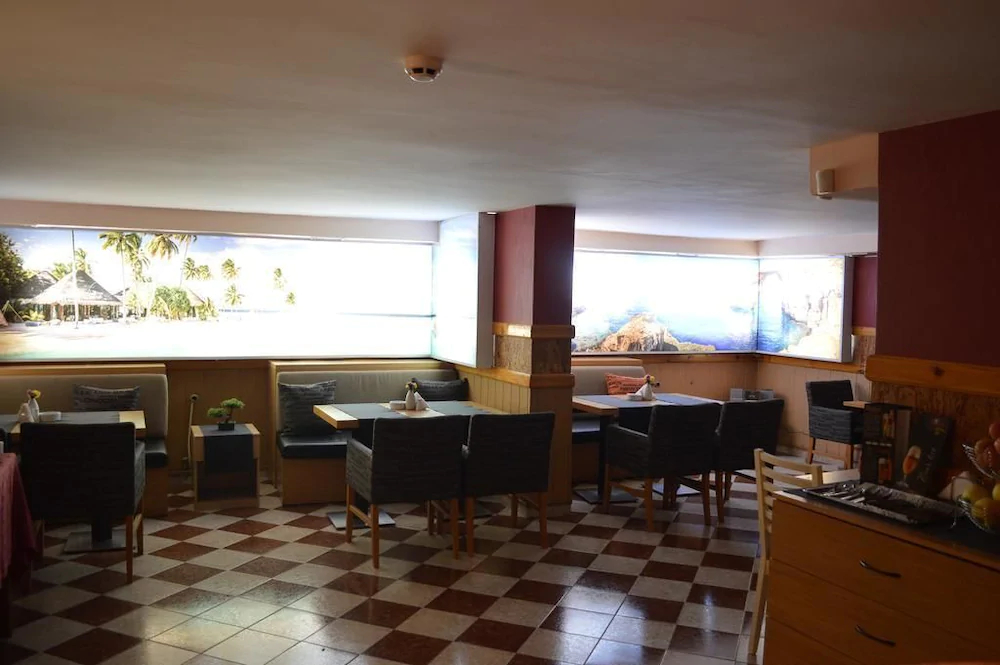 Bon Bon Hotel